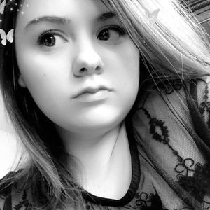 Meet your Posher, Abigial